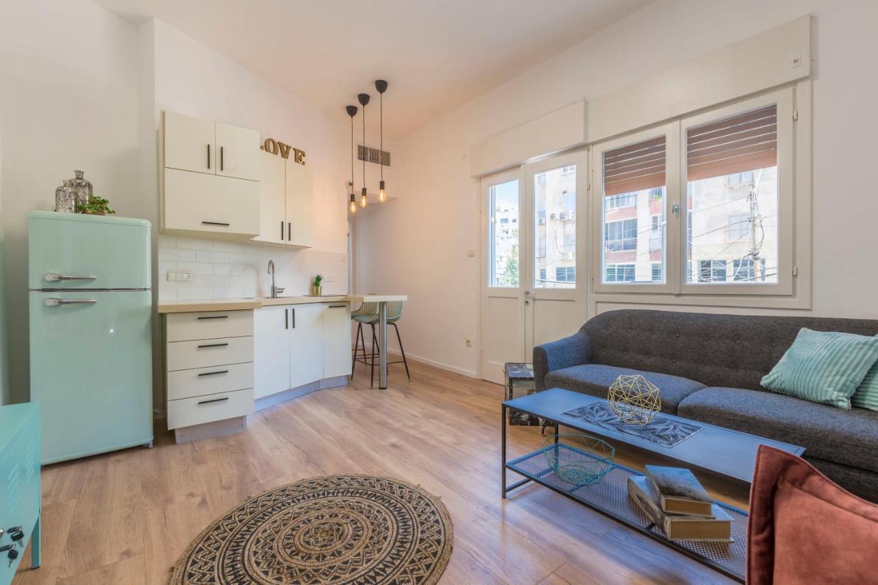 1B Patio Beach House Premium Location W/2 Balcony Τελ Αβίβ Εξωτερικό φωτογραφία
